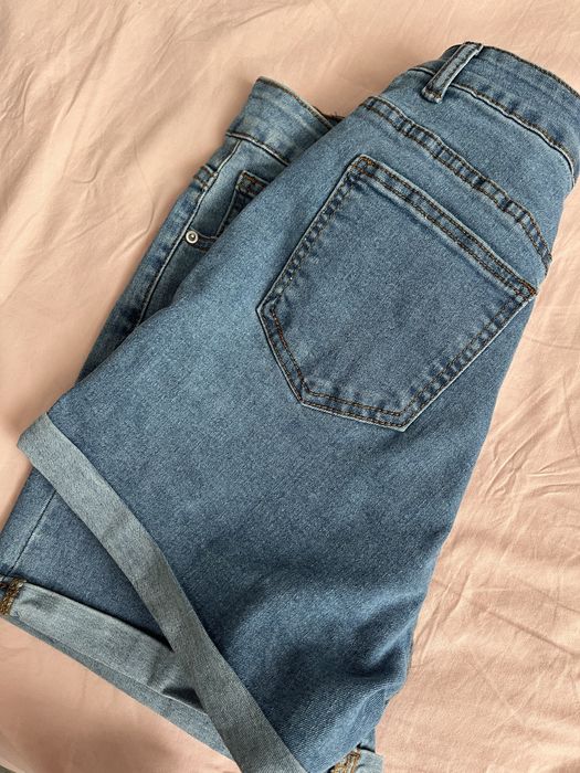 Женсие, джинсовые, короткие шорты