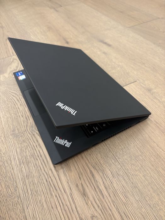 Lenovo ThinkPad T14 Gen2 Intel Core i7