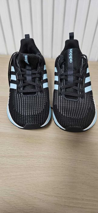 Adidasi Questar TND W