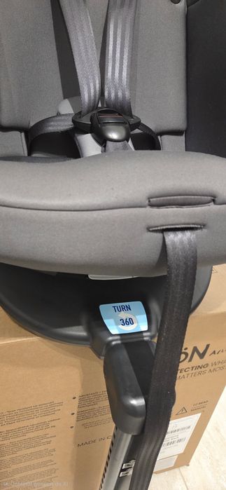 Scaun auto rotativ 360 pentru copii Graco Turn2Me