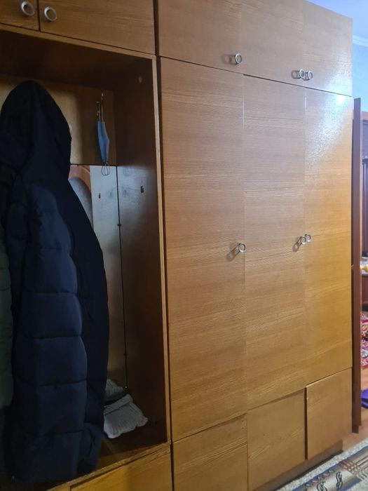 Прихожая большая