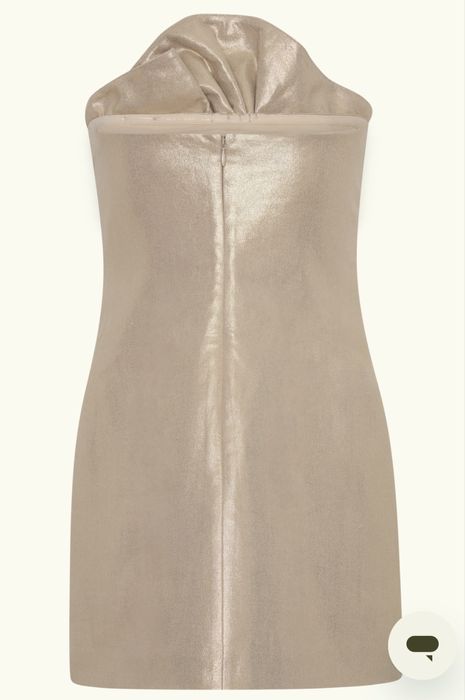 Чисто нова рокля Meshki