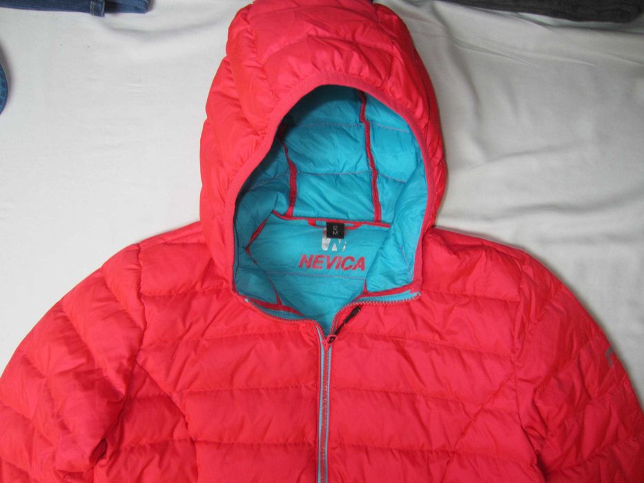 Geaca puf dama lightweight NEVICA,masura 12M (S-M),gluga,stare f.buna.