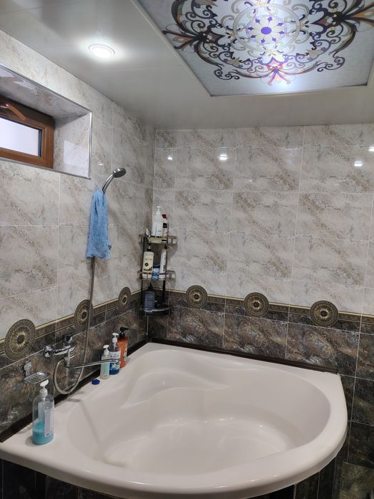 Продаётся дом, 2.71сотки земли, новый. .