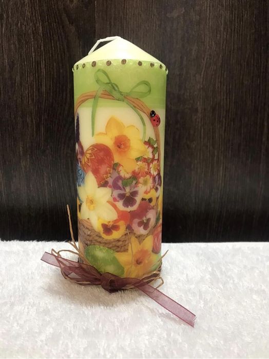 Великденски свещи.