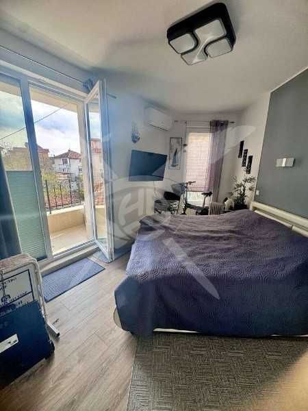 Продава се Двустаен апартамент в Обзор - 68 кв.м за 1692 €/кв.м - Снимка #1