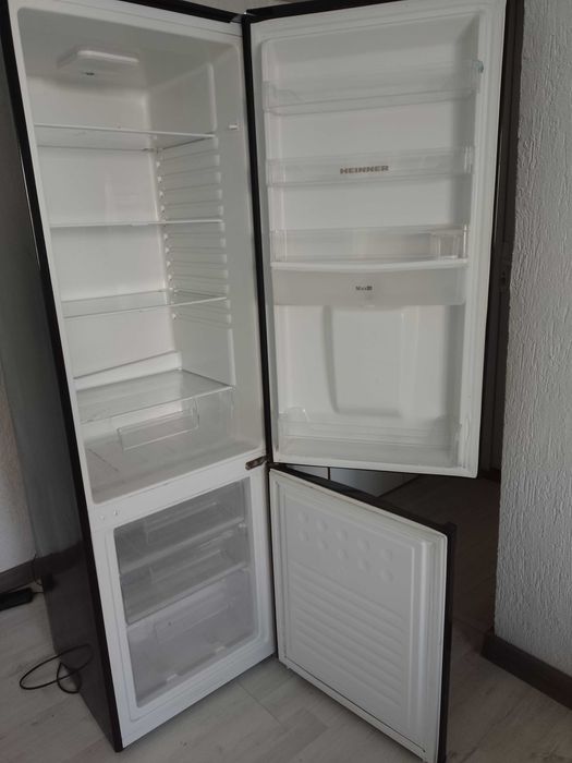 Frigider HEINNER
