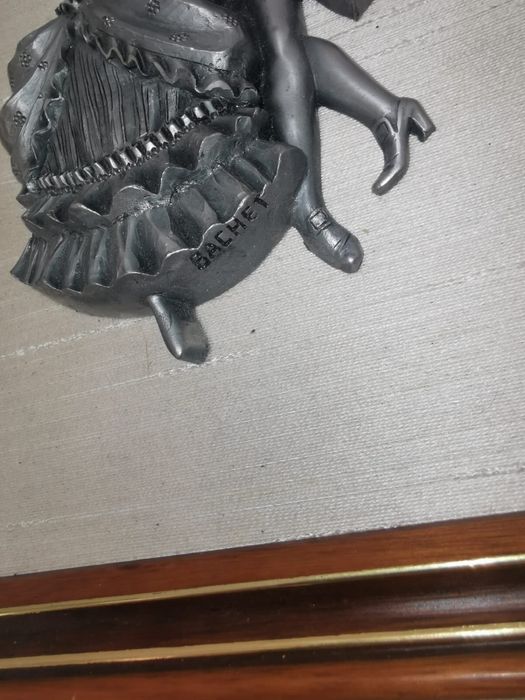 Антикварни колекционерски картини барелеф калай авторски подписан 2бр.