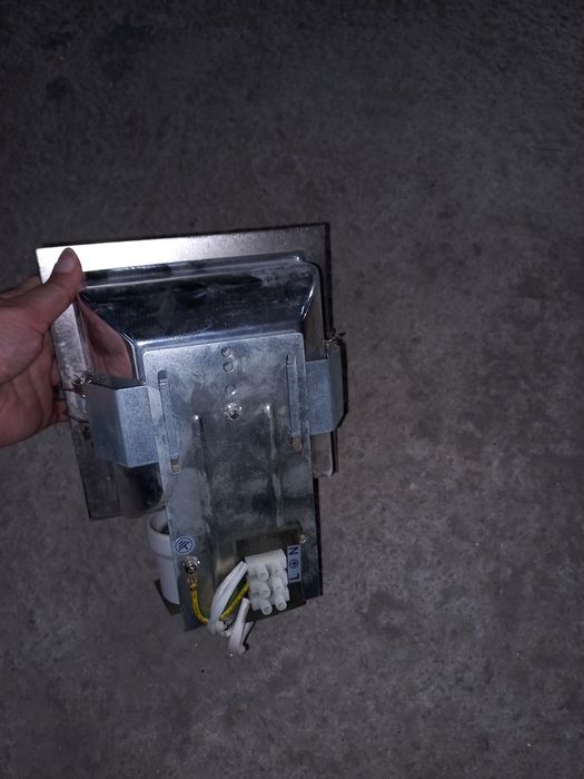 Лампи за окачен таван