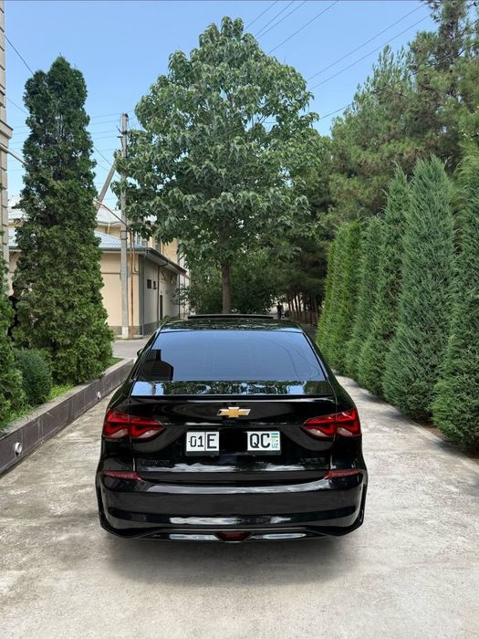 Monza 1.3L Turbo.