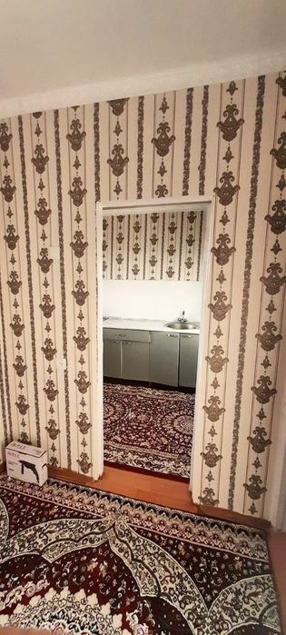 Kvartira sotiladi yangi bozor 2xona 4-etaj galereyka dom