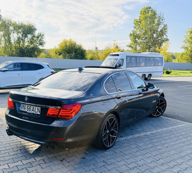 Bmw 730d An 2010 4 Butoane