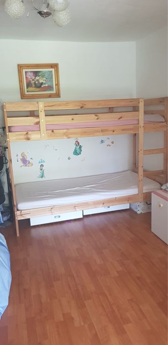 Pat supraetajat copii