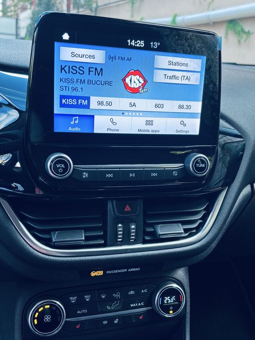 Ford fiesta 2020. 1.0 benzina full option 9.337.5 km Reali.