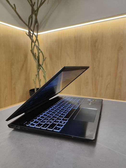 Продам ноутбук HP OMEN