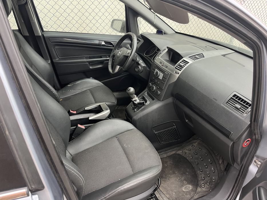 Opel Zafita 1.9CDTI 2008 За части!!!