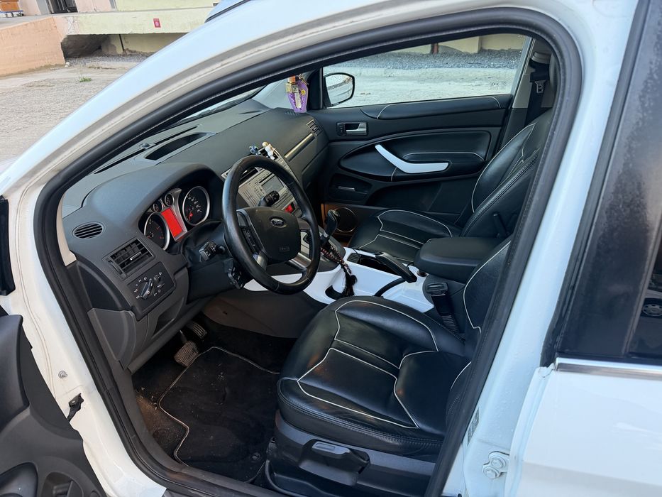 FORD Kuga 2010 — imagine 5