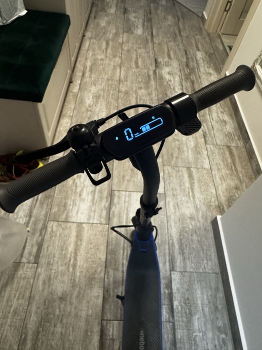 Trotineta Electrica Ninebot C2 Pro + Incarcator