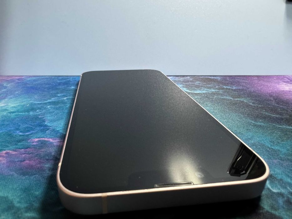vand iphone 13 pink 128gb