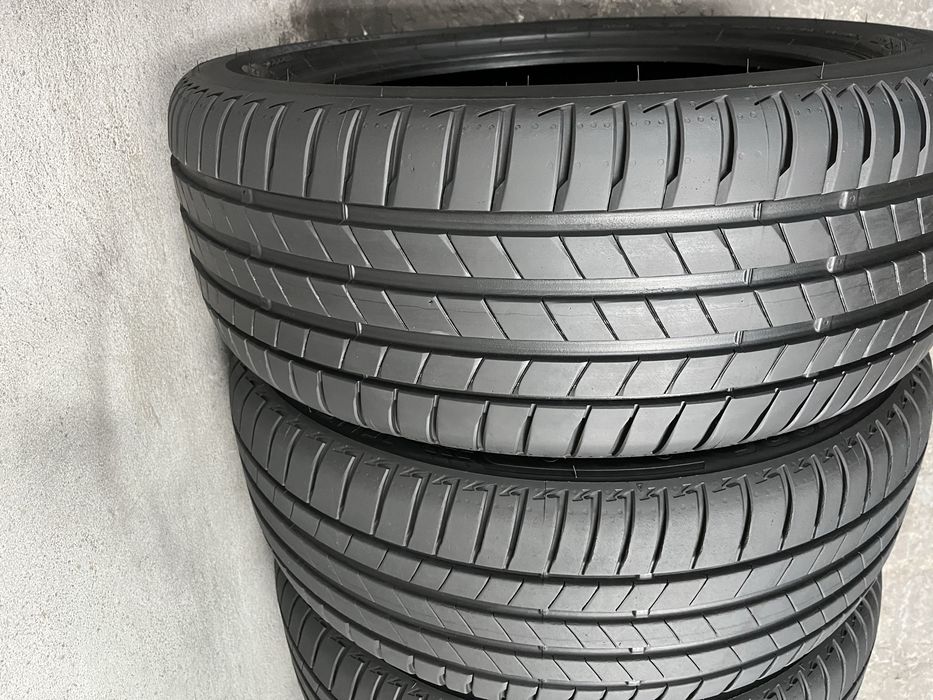 Anvelope vara bridgestone 205/55/17