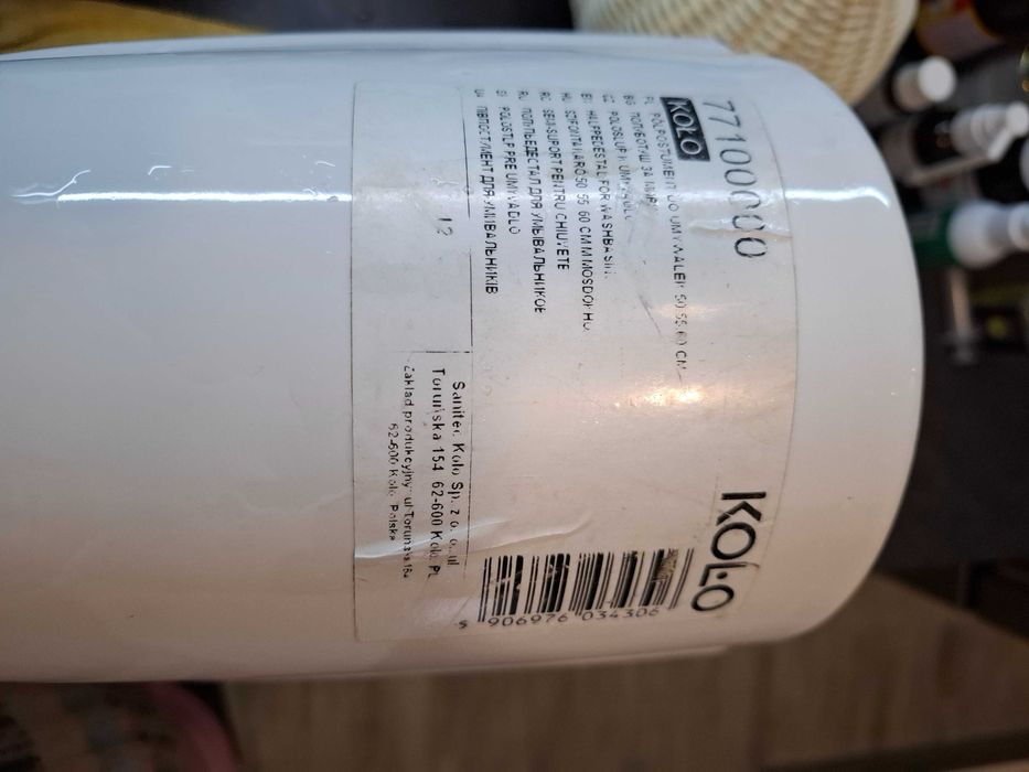 Полуконзола / ботуш/ за мивка марка KOLO