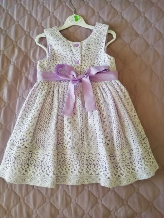 прекрасна рокличка