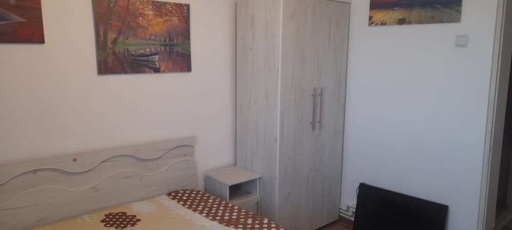 Apartament 2. Camere. Spatios.