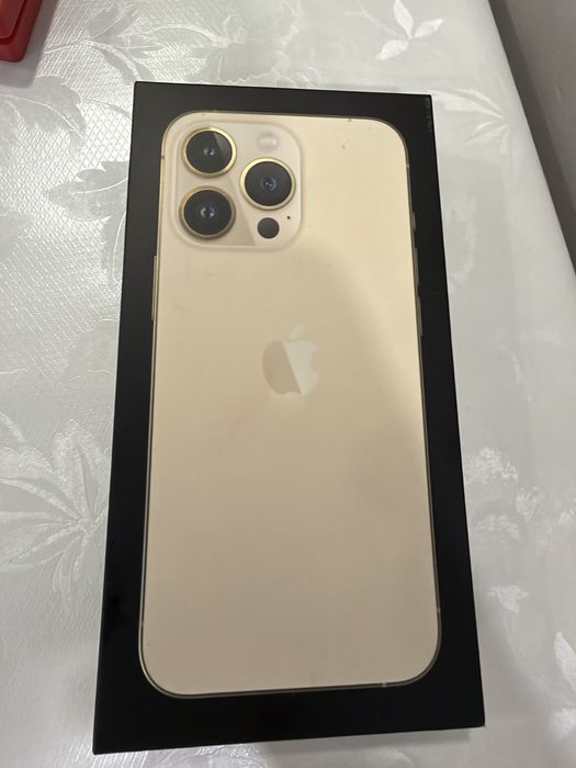 Продам Iphone 13 Pro