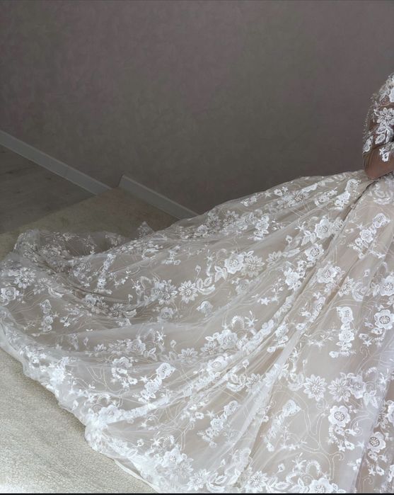 Продам свадебное платье