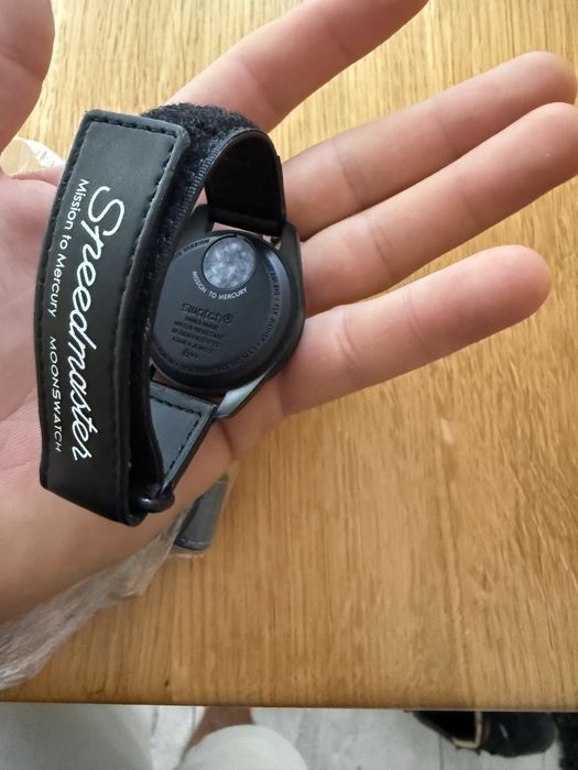 Swatch x Omega noi nepurtate