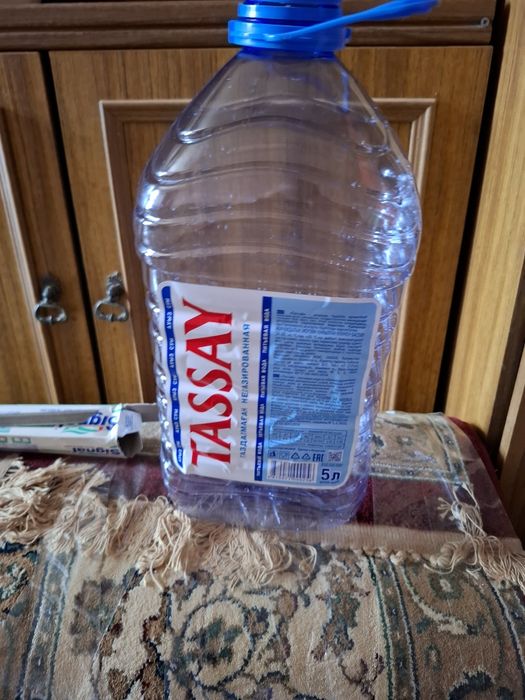 Продаётся баклашки 5литров