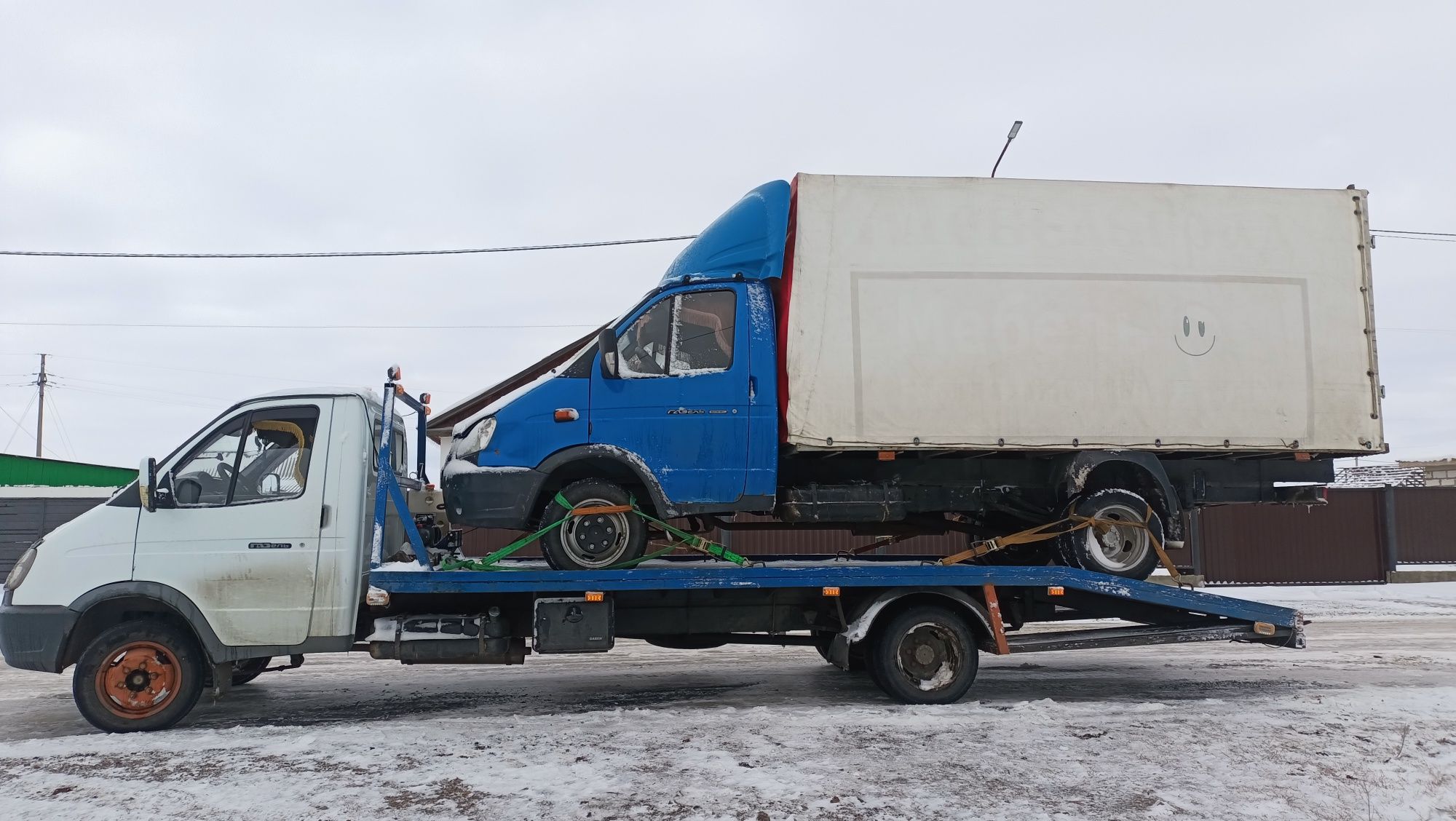 Услуги Эвакуатора с прицепом 8 м можно грузит 3 машины - Услуги эвакуатора  Кокшетау на Olx