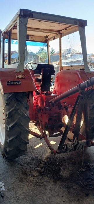 Cabină tractor internațional