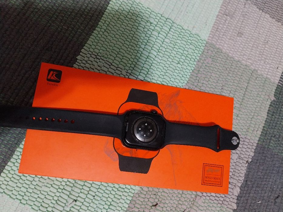 Продавам часовник