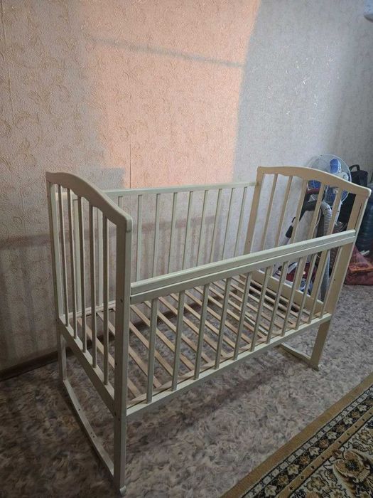 Детская кроватка. Состояние отличное!