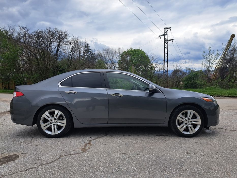 Хонда Акорд 2.4 бензин,автомат