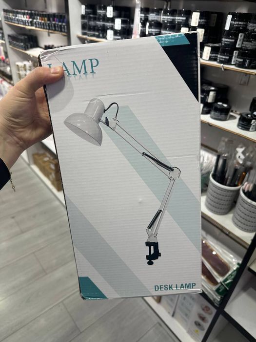 Лампа настольная