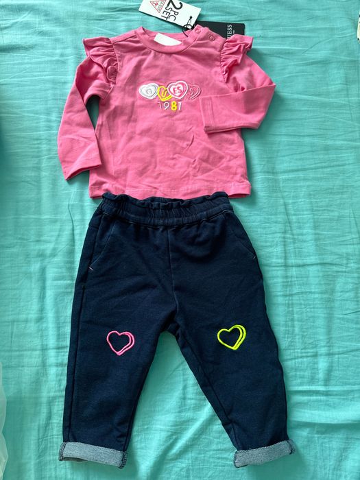 Guess- комплек бебе 3-6 месеца