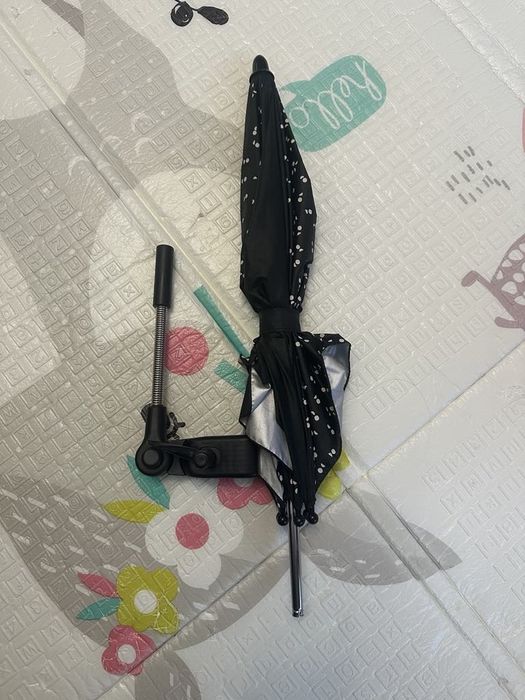 Чадър за детска количка + подарък