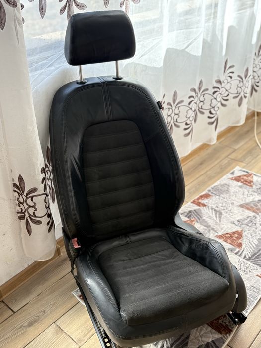 Interior Passat B6 – piele/alcantara cu încălzire