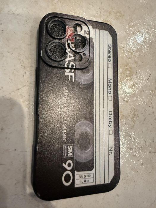 Huse IPhone 16 Pro