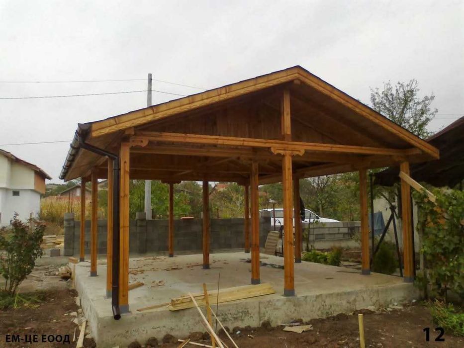 Изграждане на всякакъв вид дървени навеси и беседки