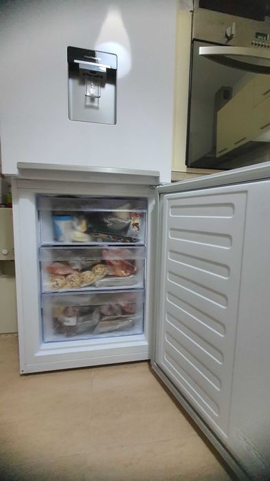 Vand frigider beko in garantie
