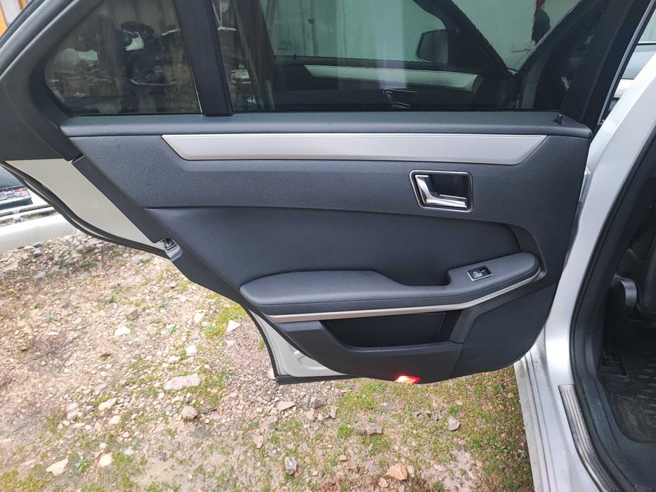 Салон от Мерцедес Е класа W212 седан