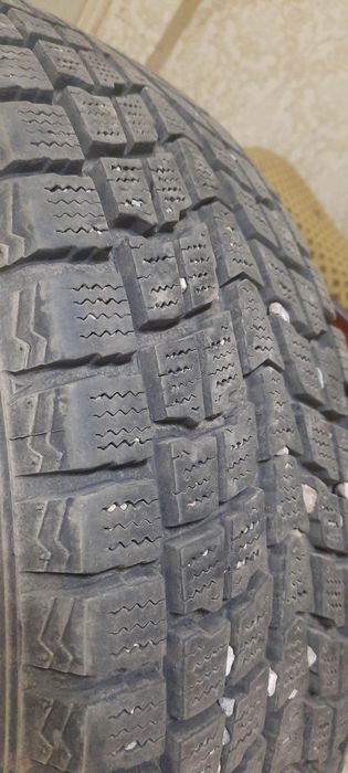 Шины б/у Dunlop зимние