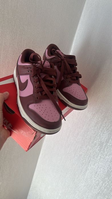 Продам Nike dunk