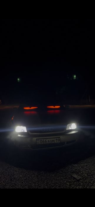 Глаза на машину