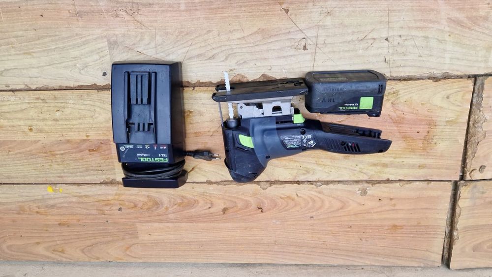 Fierastrau pendular Festool PSC 420 EB