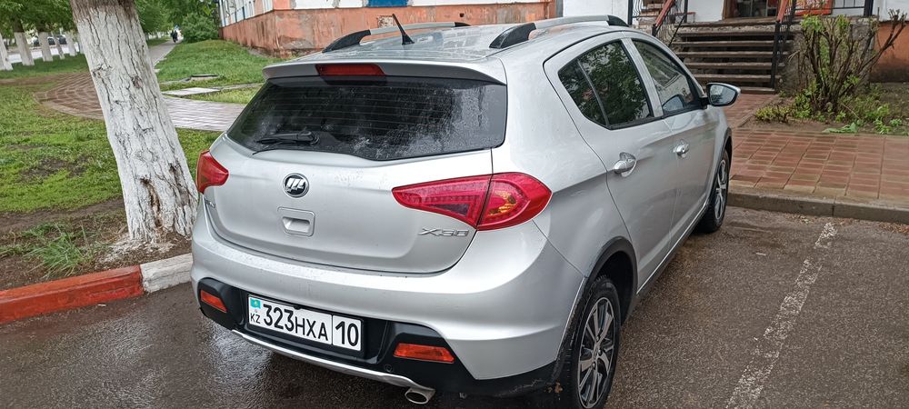 Продам Lifan x 50 2107 года
