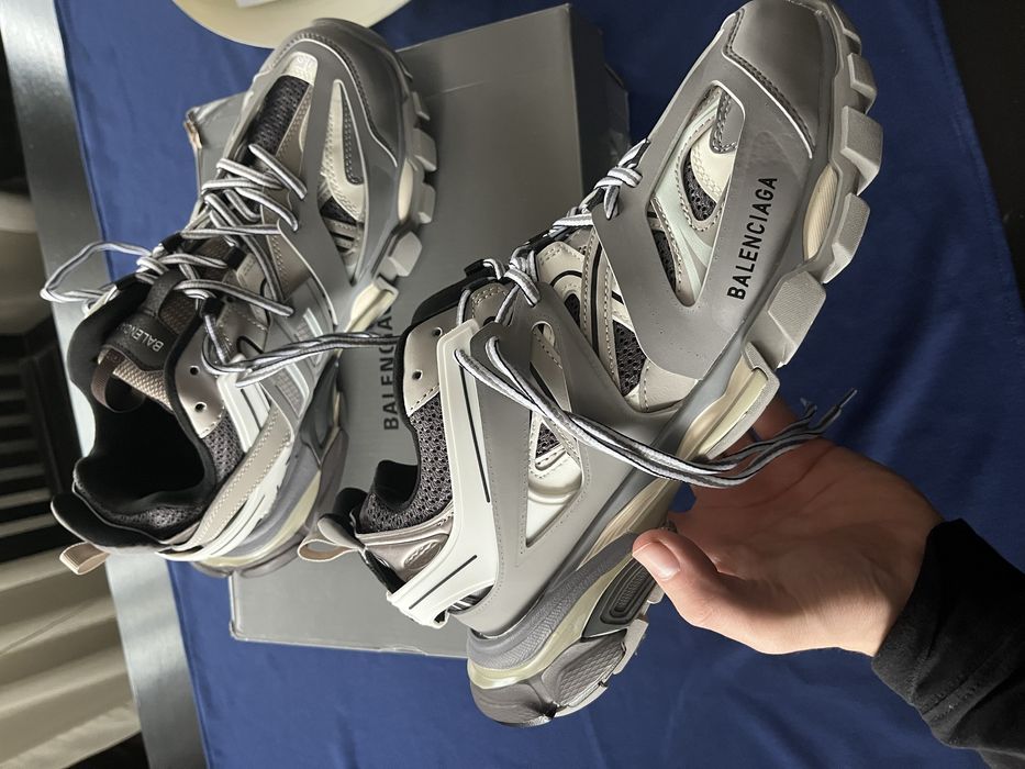 Pantofi Balenciaga Track Gri/Alb Bǎrbati premium
